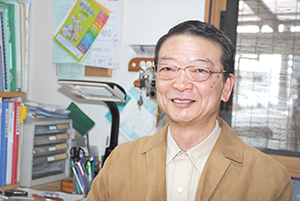 長谷波氏
