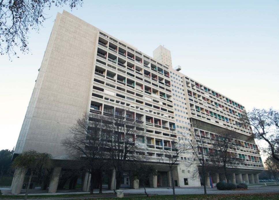 なんでもそろうマンション